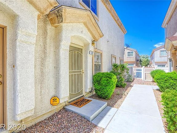 4th image of 4618 Dealers Choice Way Unit 102