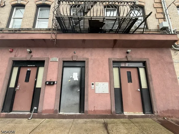 485 18Th Ave #999, Newark City, NJ 07103
