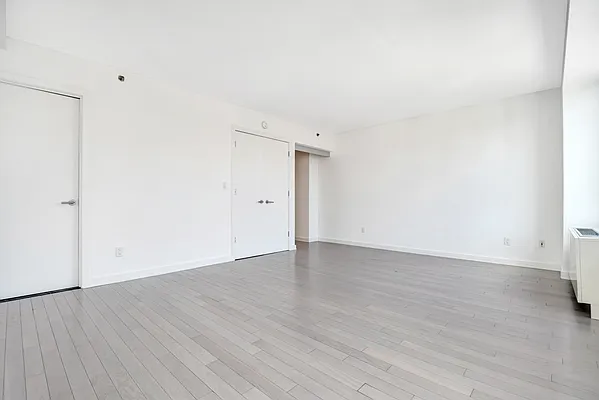 Rented by Compass | media 9