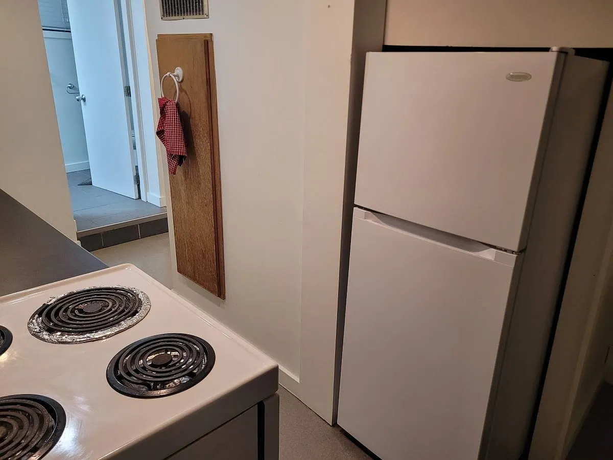 1 bed, 700 sqft, $1,675 — Photo 4