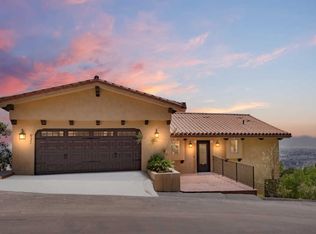931 W Highland Dr, Camarillo, CA 93010