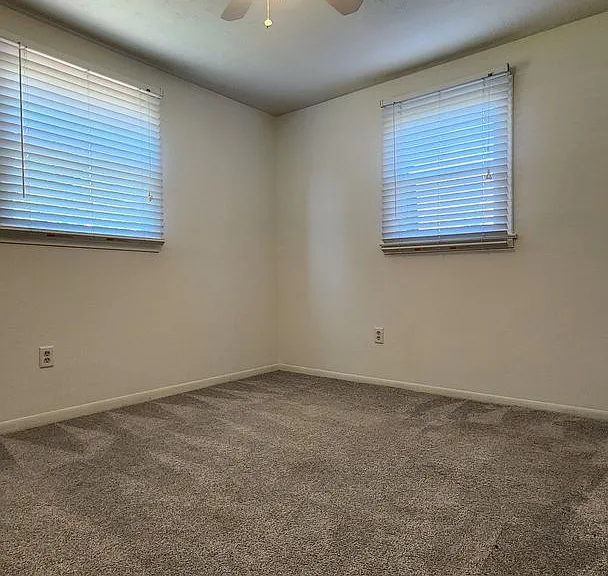 4810 Orchard Ave — Photo 14