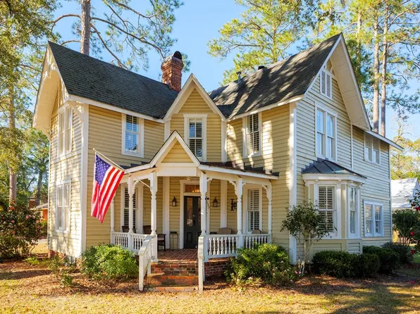 133 E Adams St, Boston, GA 31626