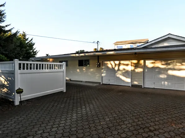 2822 SW Breakers Dr, Waldport, OR 97394