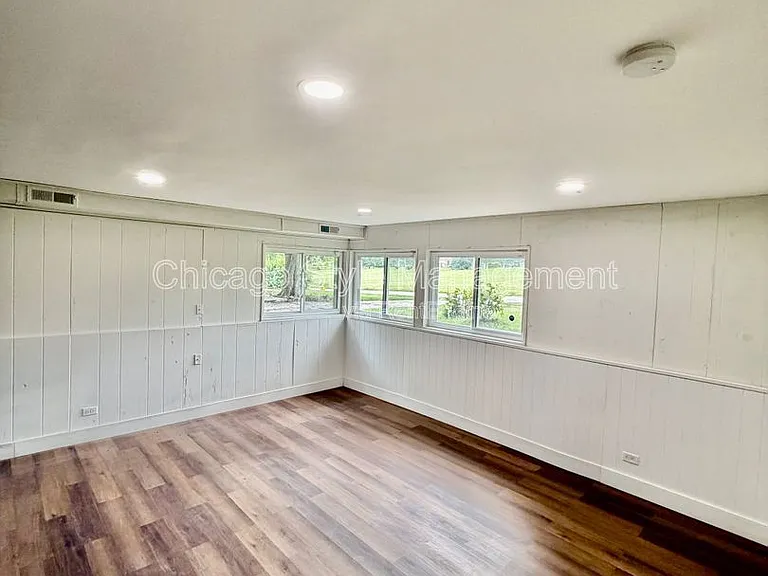 158 Chestnut St — Photo 18
