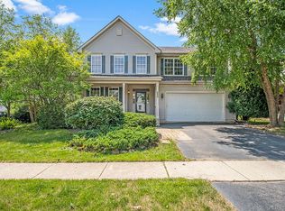 232 Abbey Ln, Geneva, IL 60134