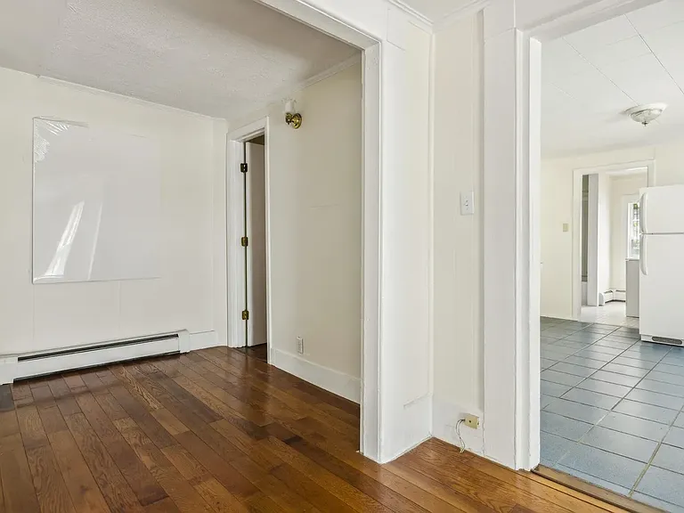 236 Brackett St #1 — Photo 4