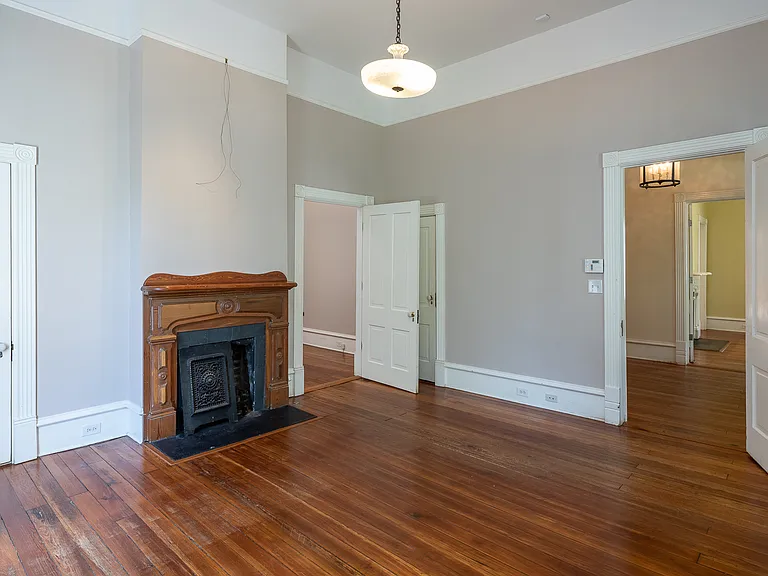 765 Woodland Ave SE — Photo 29