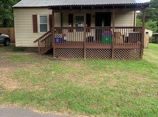 417 E Blue Ridge St, Pendleton, SC 29670