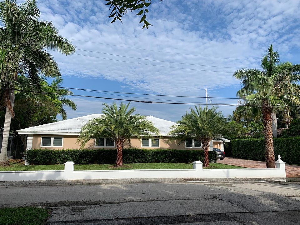 1st image of 633 Solar Isle Dr #1