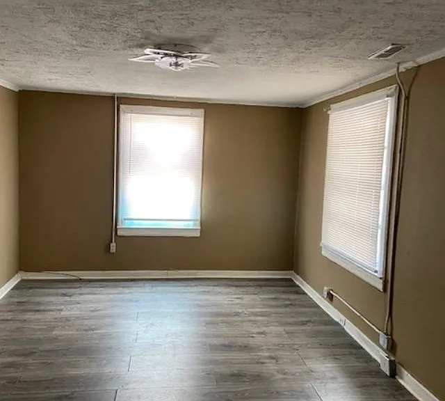 5107A Yadkin Dr — Photo 2