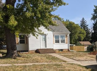 509 J St, Neligh, NE 68756