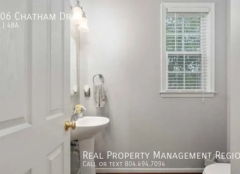 4306 Chatham Dr — Photo 23