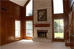 3rd image of 11911 Park Creek Dr