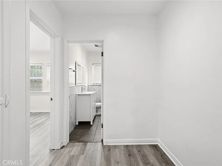 825 N Alfred St #1 — Photo 9