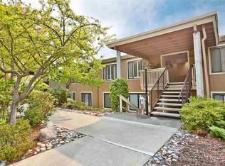 3301 Golden Rain Rd APT 5, Walnut Creek, CA 94595