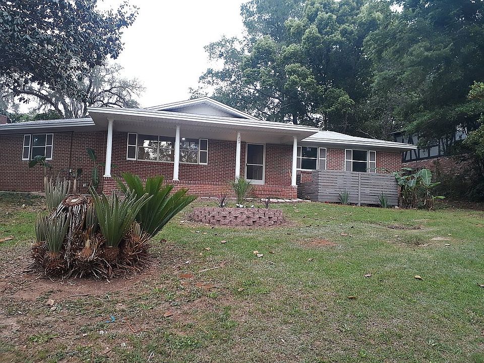 1st image of 849 Victory Garden Dr