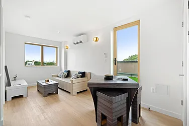 Rented by Real Team Brokerage