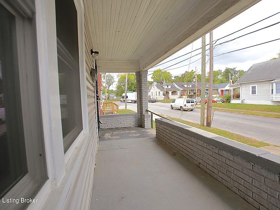 5th image of 449 Louis Coleman Jr Dr