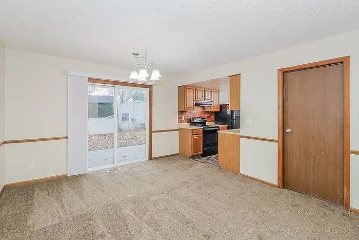 3504 Greenwood Dr — Photo 8