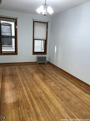 Rented by Realty 2000 Corp | media 15