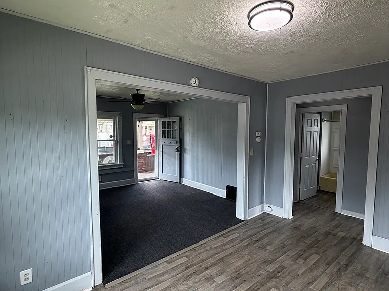 1700 Taft Ave NE — Photo 4