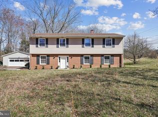 4 Walnut Hill Rd, La Plata, MD 20646
