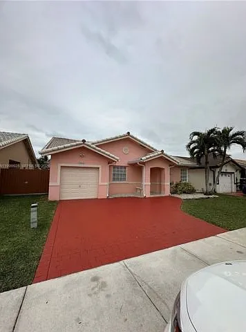 7862 SW 157th Ct — Photo 1