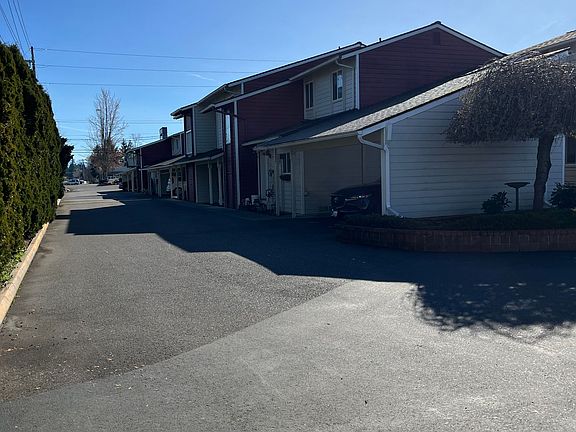 3rd image of 328 91st Ave NE APT 24
