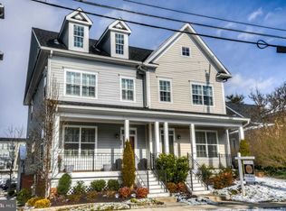 32 E Burke Ave, Towson, MD 21286