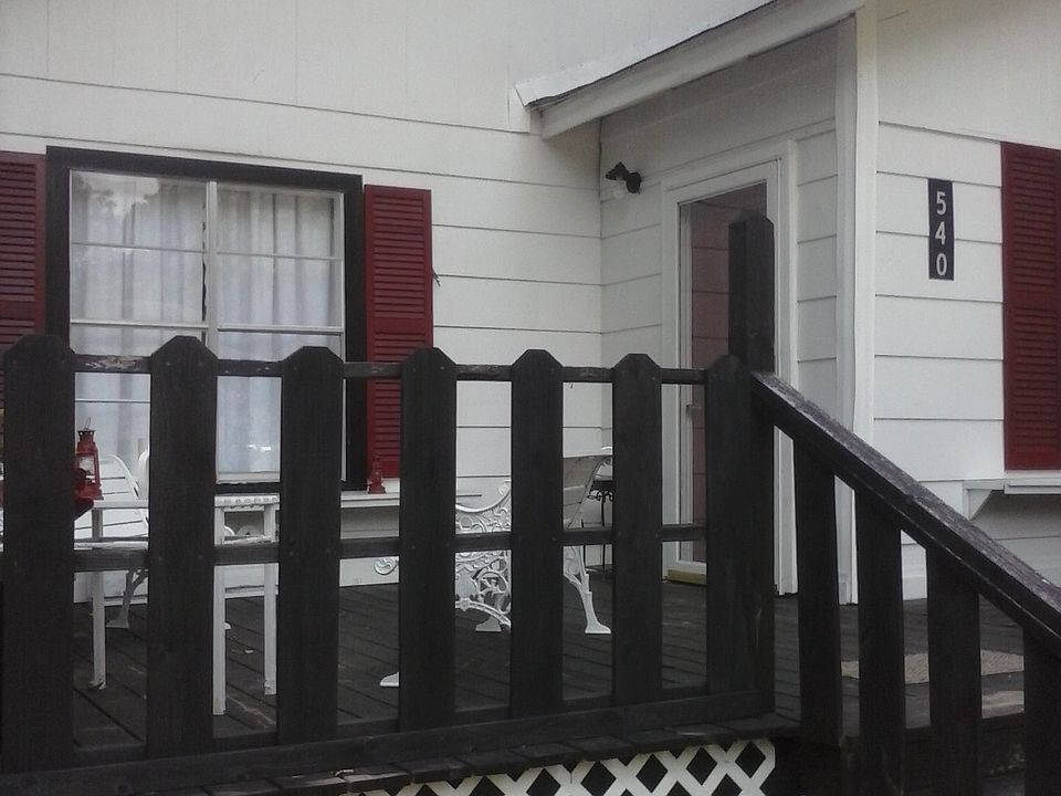 1st image of 540 Peyton St