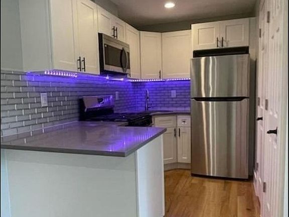 2nd image of 1733 N Gardiner Dr #B15d36afc