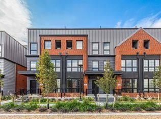 52 Burleigh Mews, Vaughan, ON L4J0M1