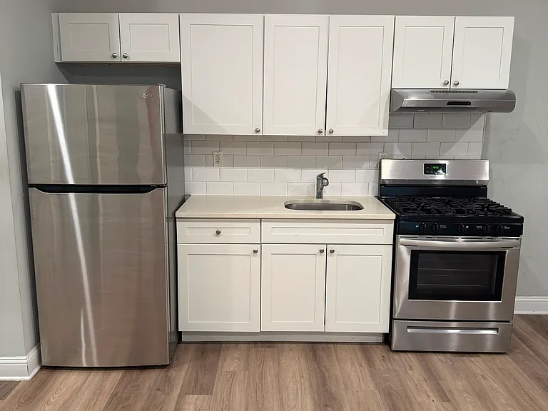 73 Beech St #3 — Photo 3