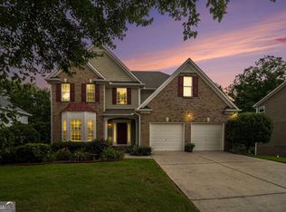 5925 Crescent Landing Dr, Cumming, GA 30040