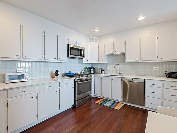 4th image of 5201 S Cornell Ave APT 27C