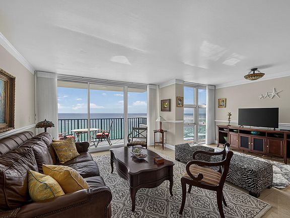 4th image of 531 N Ocean Boulevard #1811