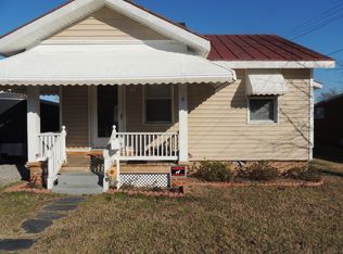 1707 Franklin Ave, Colonial Heights, VA 23834