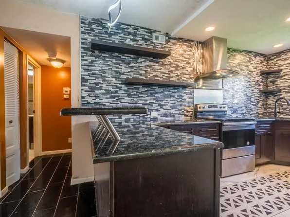 200 Waterway Drive S #209, Lantana, FL 33462