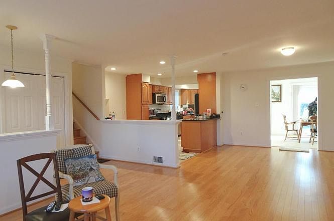 Spacious living room