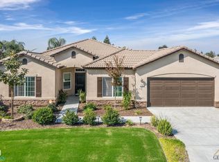 7707 Rhine Dr, Bakersfield, CA 93313