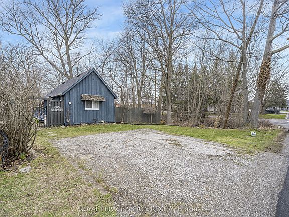 2nd image of 46 John St