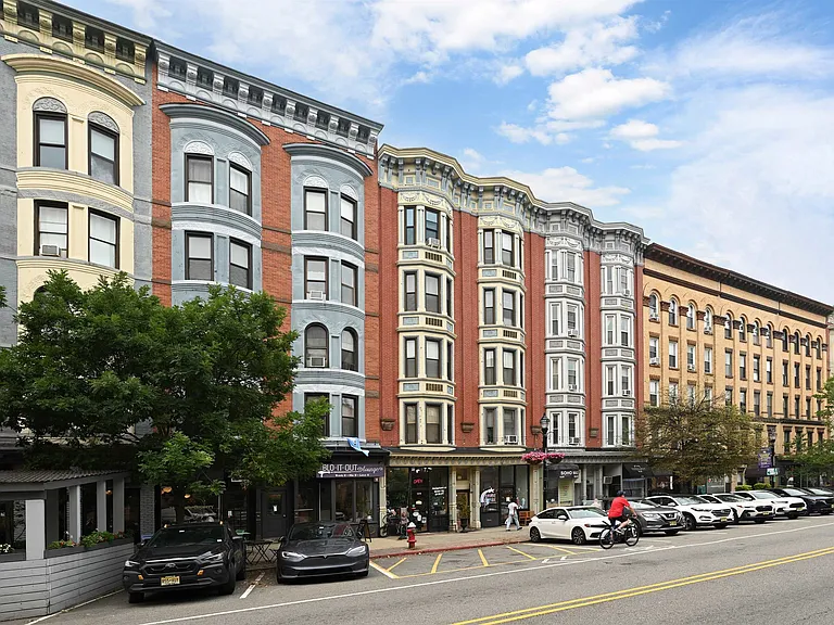 1214 Washington St #2 — Photo 24