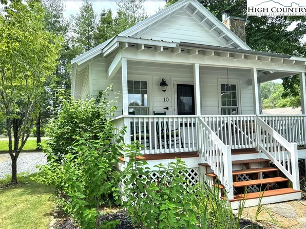 10 Fish Camp Circle, Newland, NC 28657