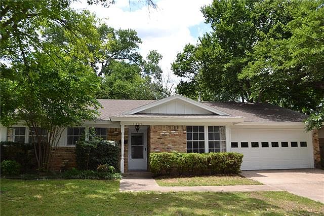1st image of 1205 Trailwood Dr