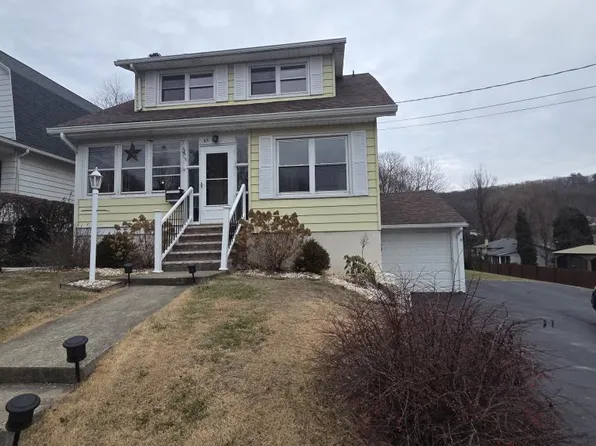 65 Shaver Ave, Shavertown, PA 18708