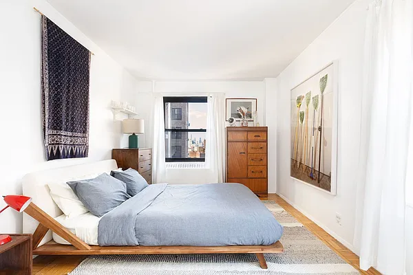 Sold by Compass | media 5