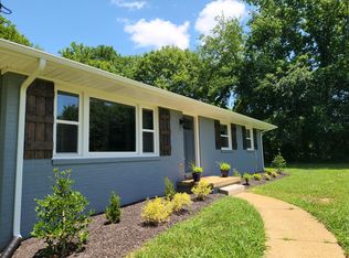 979 Old Mack Rd, Clarksville, TN 37040