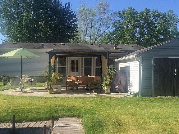 Back Yard Patio and Shed