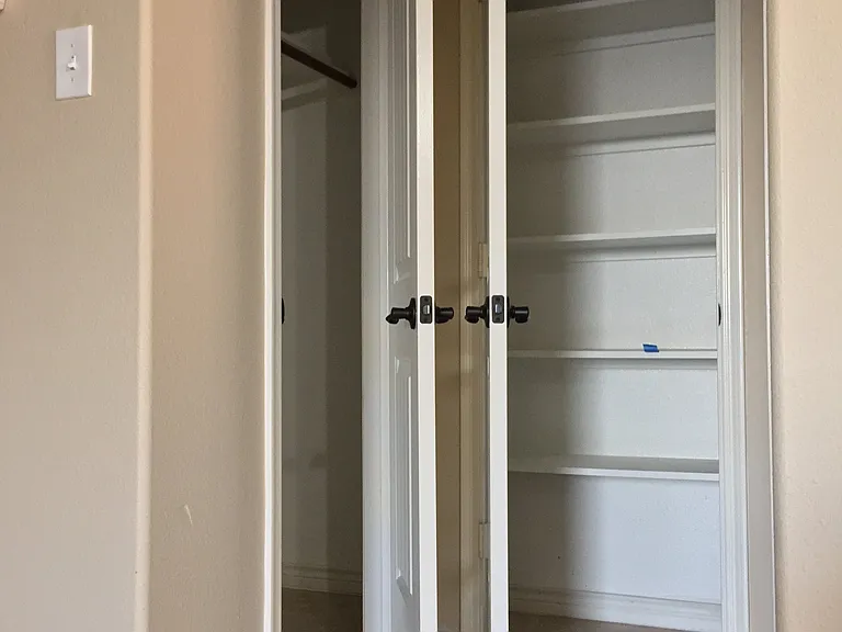 3600 White Summit Ln — Photo 10